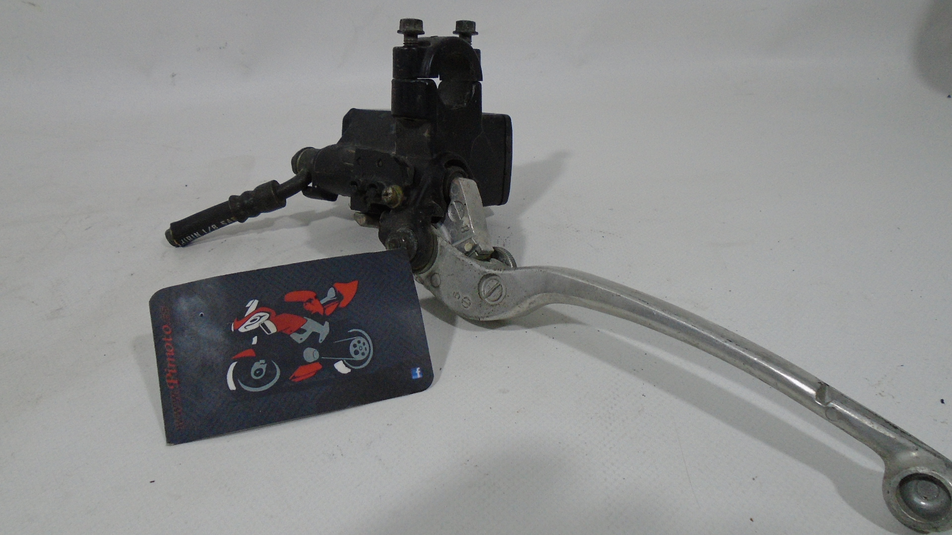 BOMBA FRENO DELANTERO SUZUKI BANDIT S 650 2006 - Imagen 4