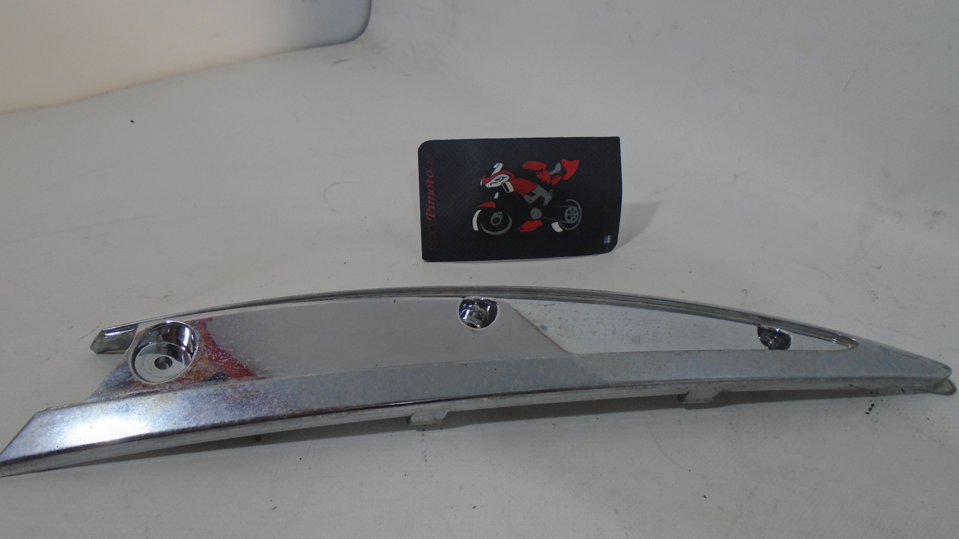 MOLDURA LATERAL TRASERA DERECHA PIAGGIO LIBERTY 125 09/15 - Imagen 4