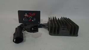 REGULADOR DE CORRIENTE
REF 32800-47H00 SUZUKI VL 800 12-16