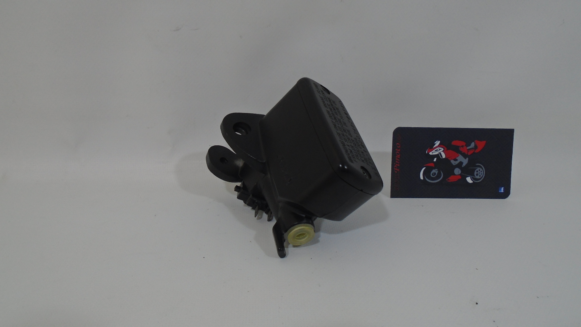 BOMBA DE FRENO DELANTERO HONDA CBR 1000RR 2004-07 - Imagen 4