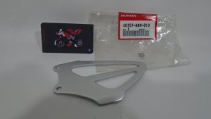 PROTECTOR ESTRIBO DELANTERO IZQUIERDO HONDA CBR 600F 2001-2007