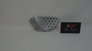 PROTECTOR ESTRIBO DELANTERO IZQUIERDO HONDA CBR 900 RR 98-99