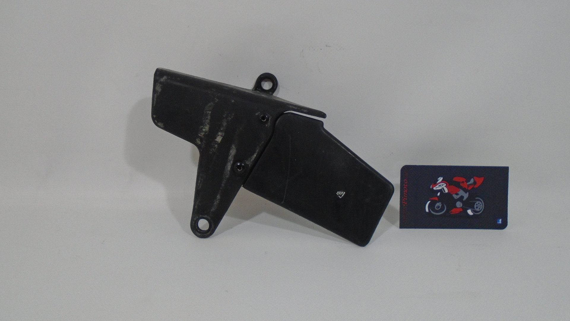 CUBRE CADENAS DELANTERO HONDA CBR 900 RR 98-99