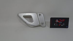 PROTECTOR ESTRIBO DELANTERO DERECHO  SUZUKI SV 650s 1999-2002
