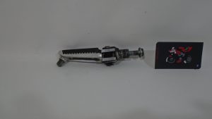 ESTRIBO DELANTERO DERECHO SUZUKI SV 650s 1999-2002