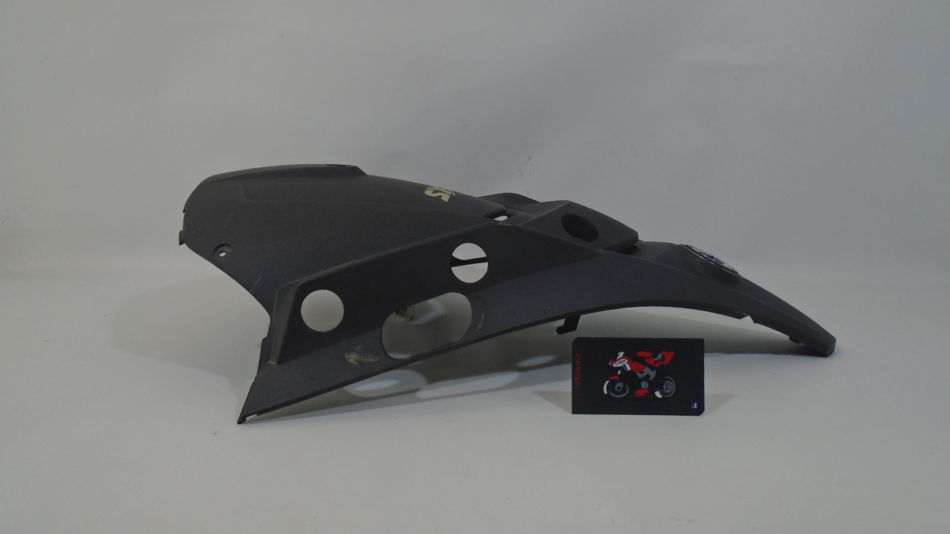 TAPA FRONTAL FARO (FALTAN DOS PESTA&Ntilde;AS) SYM JOYMAX GTS 300 - Imagen 4