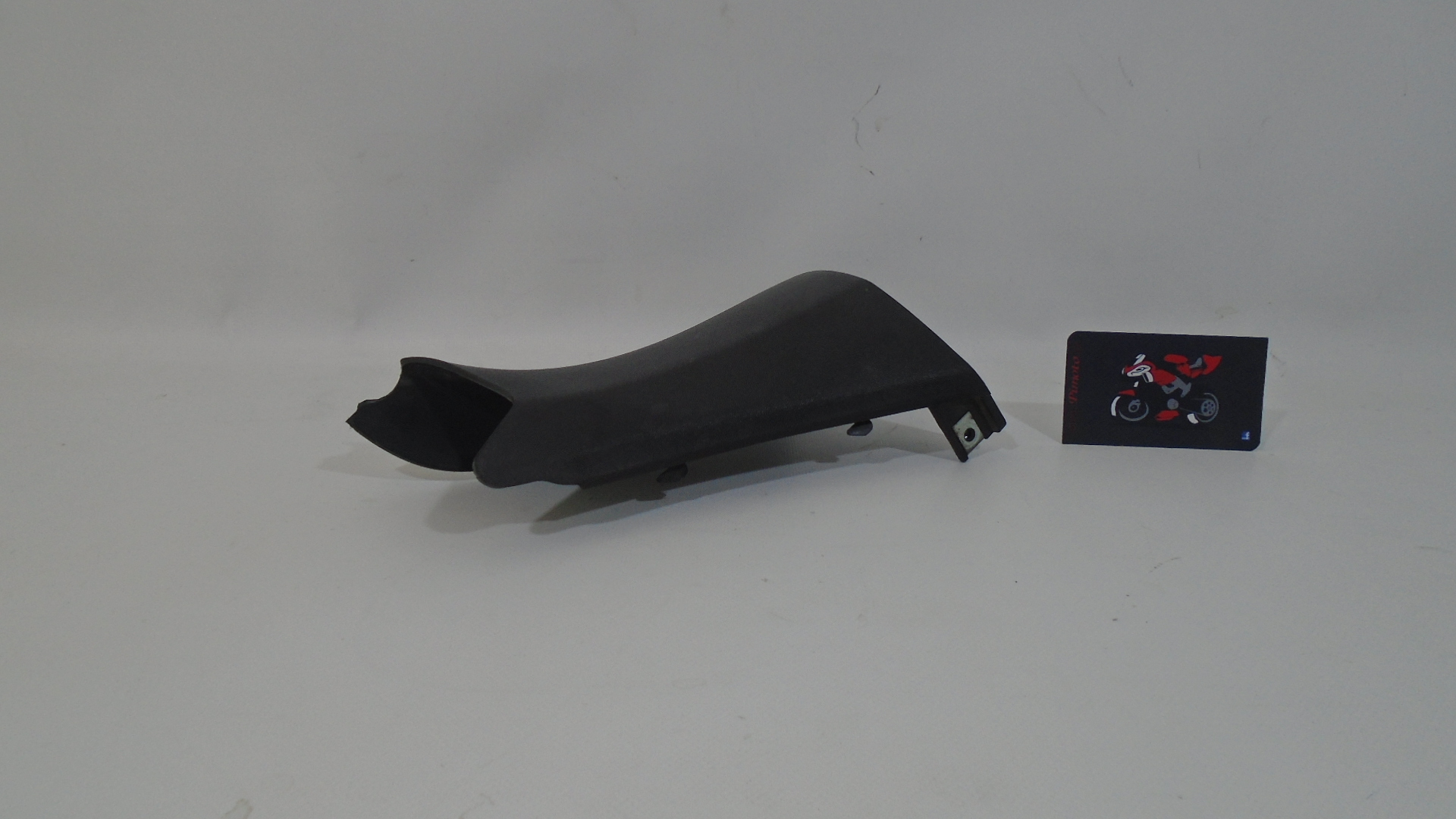 TAPA IZQUIERDA MANILLAR SYM JOYMAX GTS 300 - Imagen 4