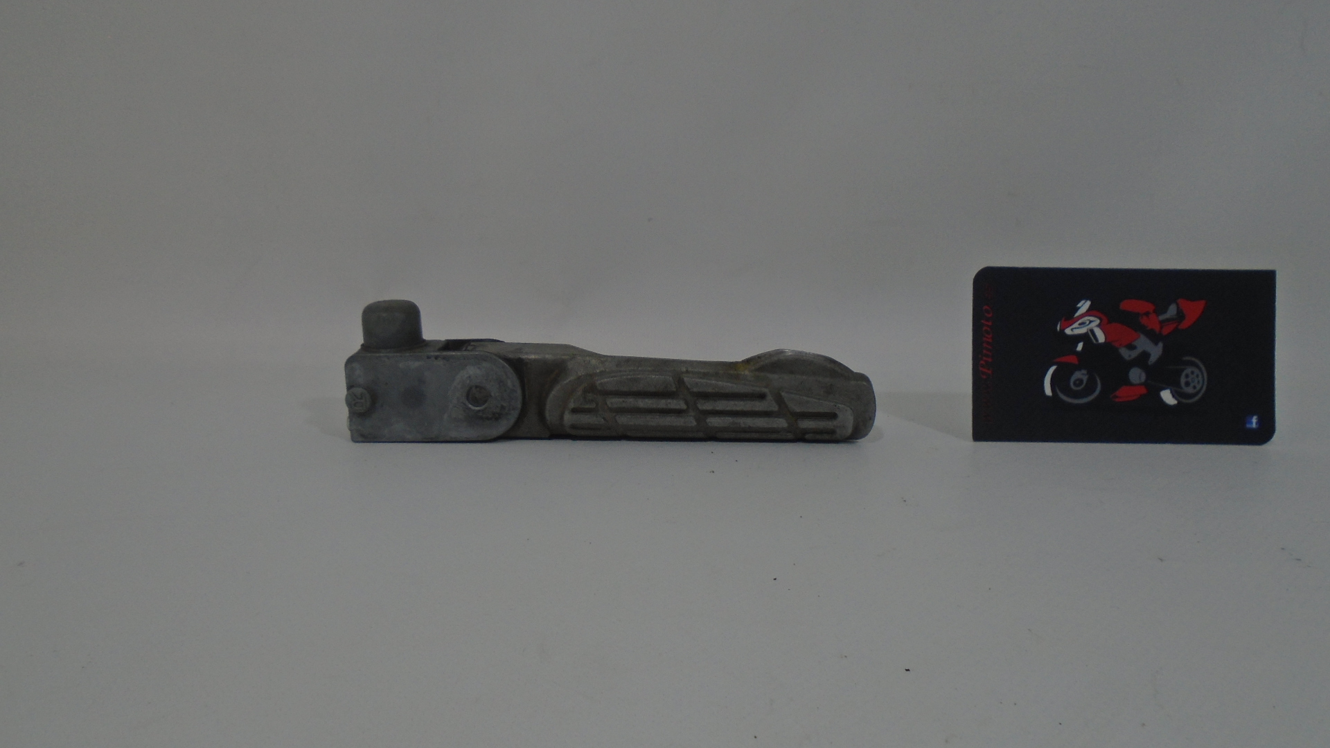 ESTRIBO TRASERO DERECHO KYMCO AGILITY CITY (E4)