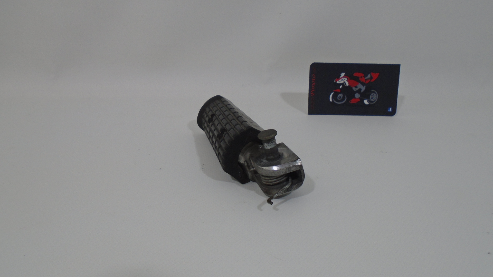 ESTRIBO DELANTERO IZQUIERDO HYOSUNG GTR 250 INYECCION 08-09 - Imagen 3