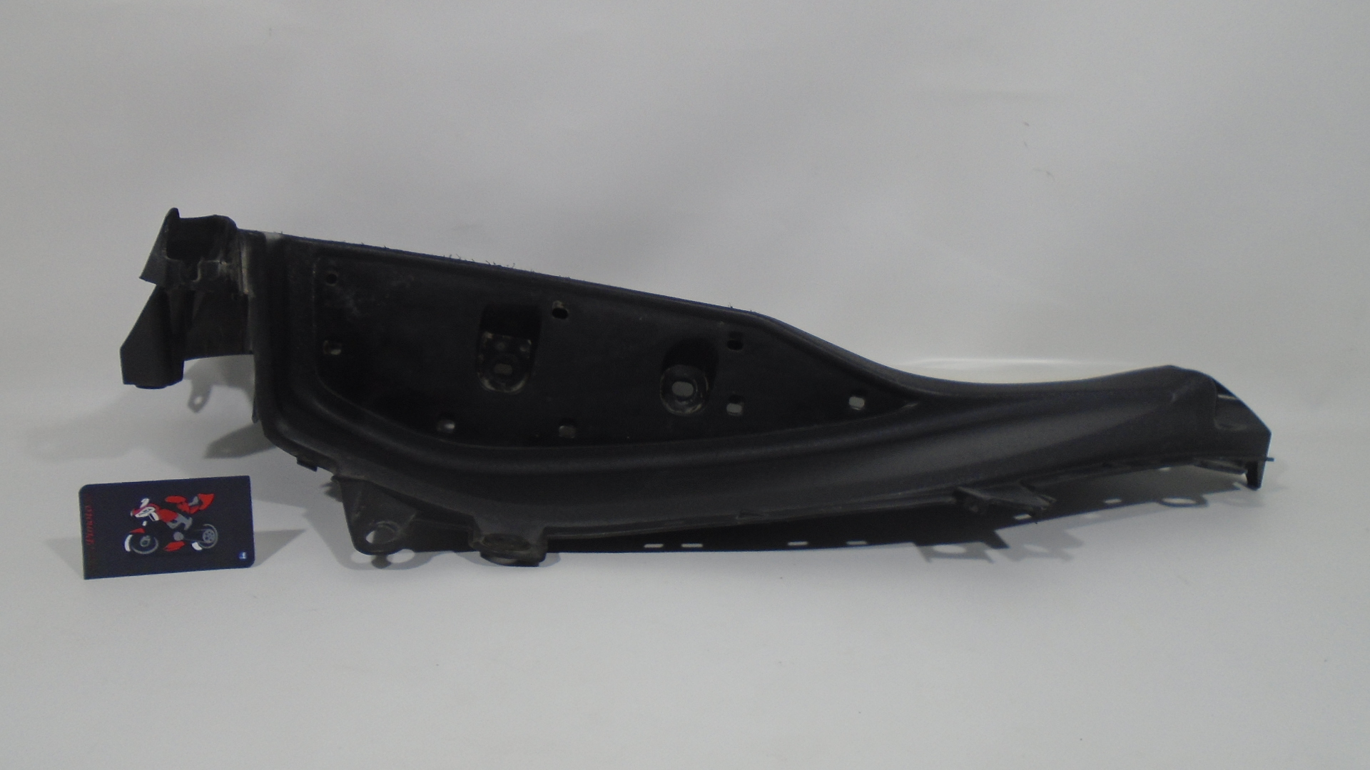 PISO DERECHO YAMAHA XMAX 300 17-21 - Imagen 4