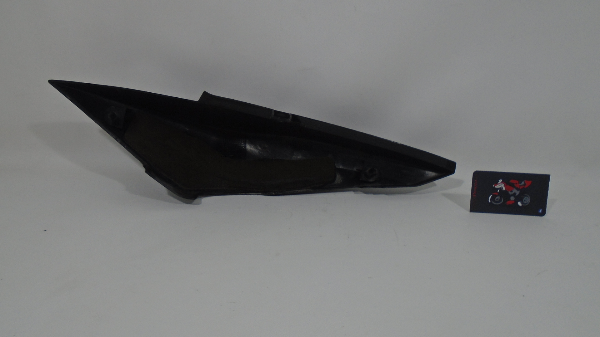 LATERAL TRASERO IZQUIERDO YAMAHA FZ6 S2 07-10 - Imagen 4