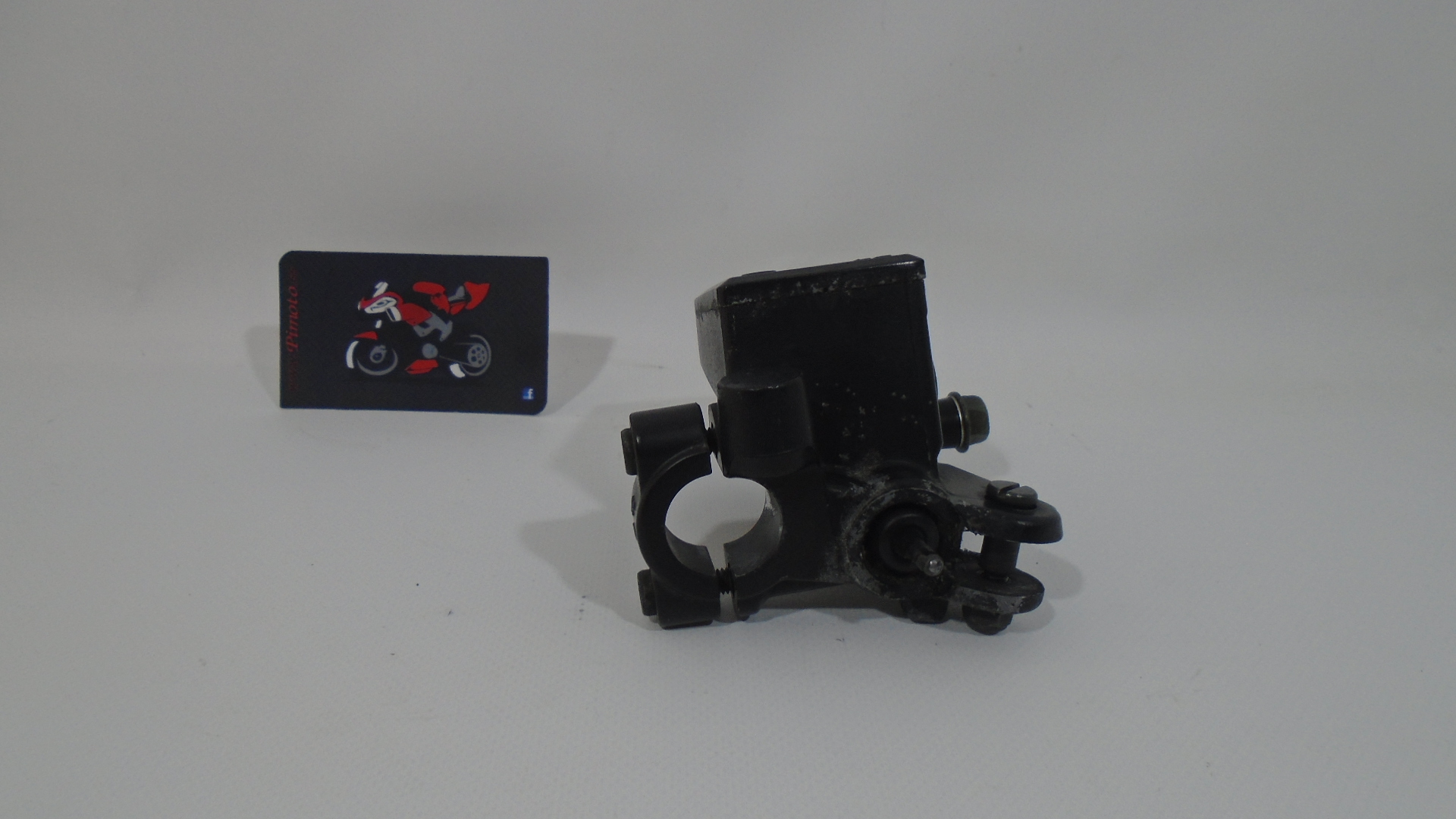 BOMBA DE FRENO DELANTERO YAMAHA FZ6 S2 07-10 - Imagen 3