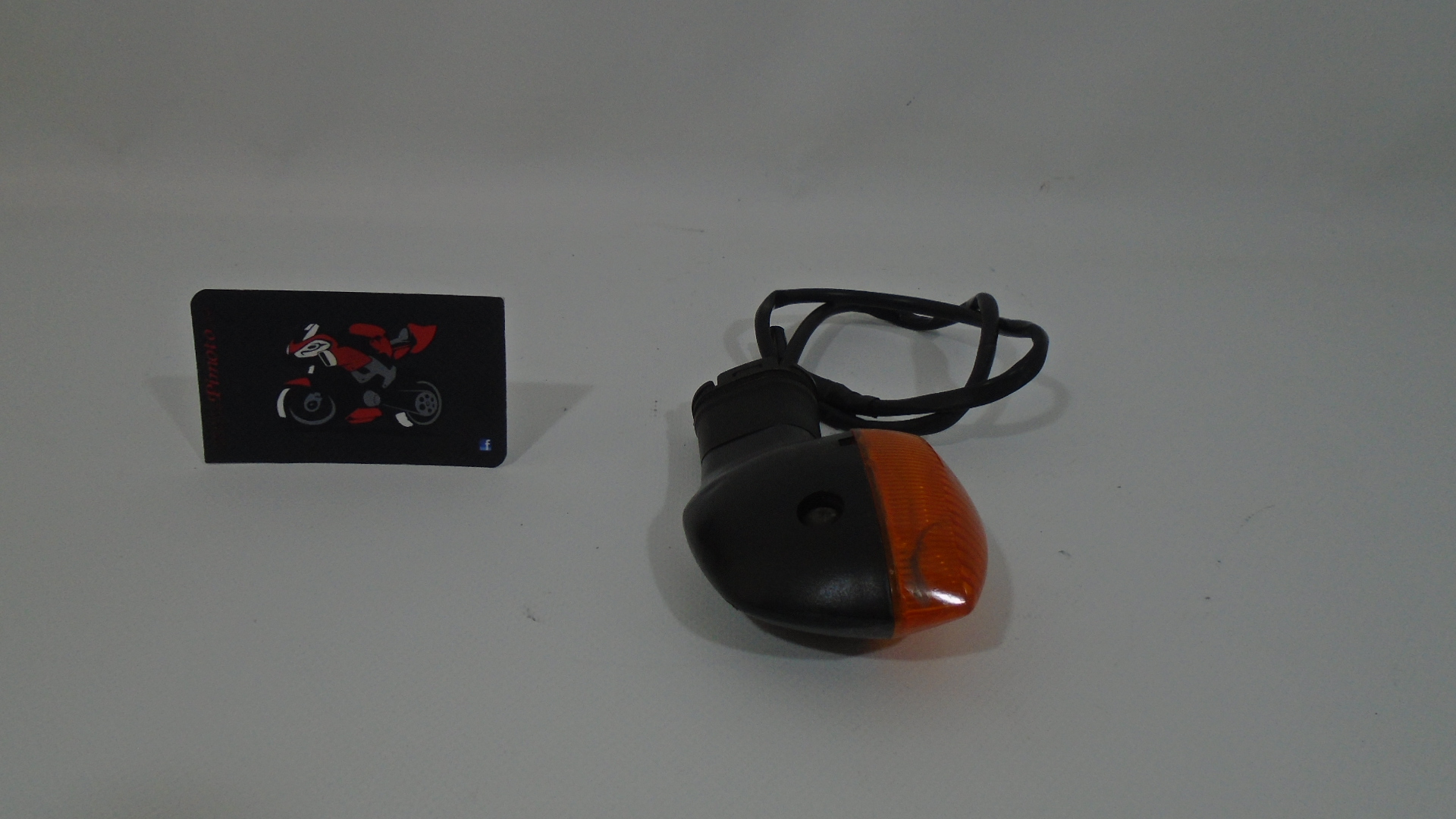 INTERMITENTE TRASERO DERECHO YAMAHA FZ6 S2 07-10 - Imagen 4