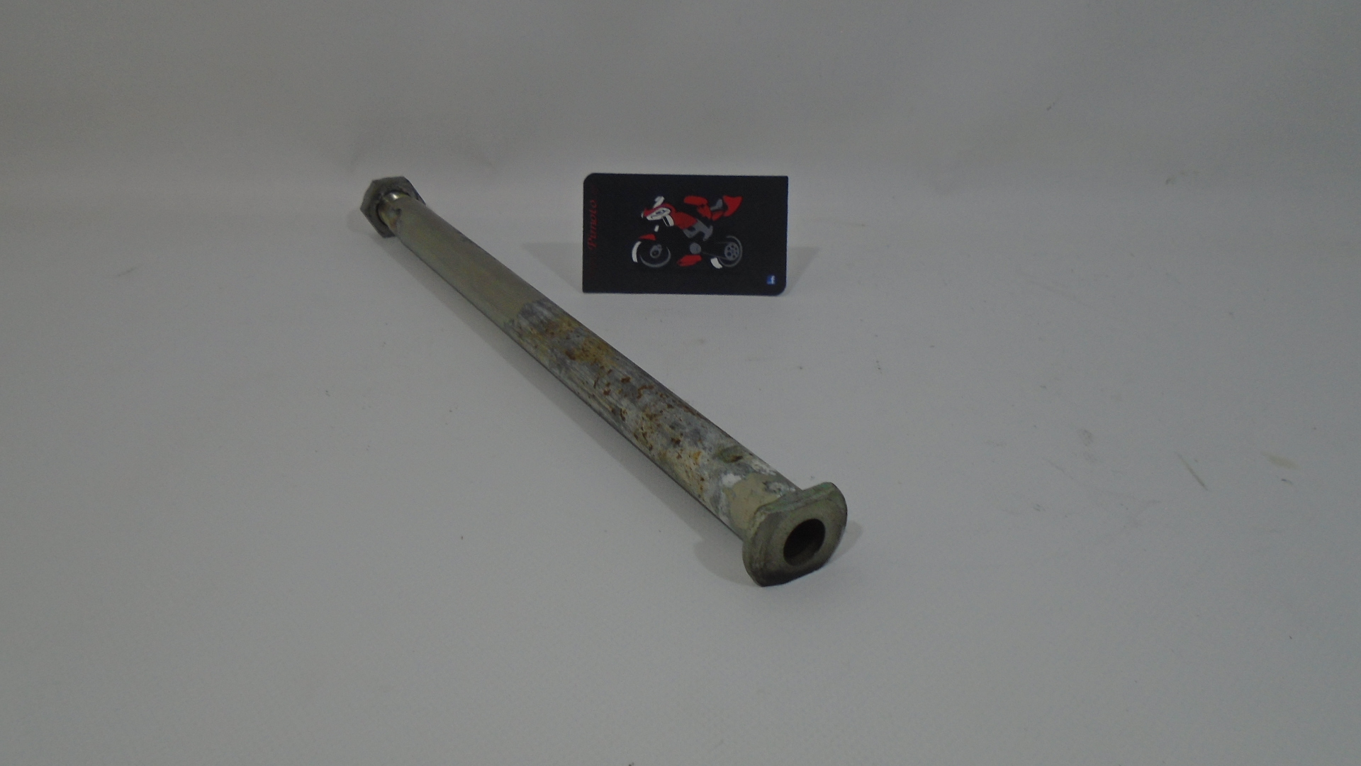 EJE BASCULANTE YAMAHA FZ6 S2 07-10 - Imagen 3