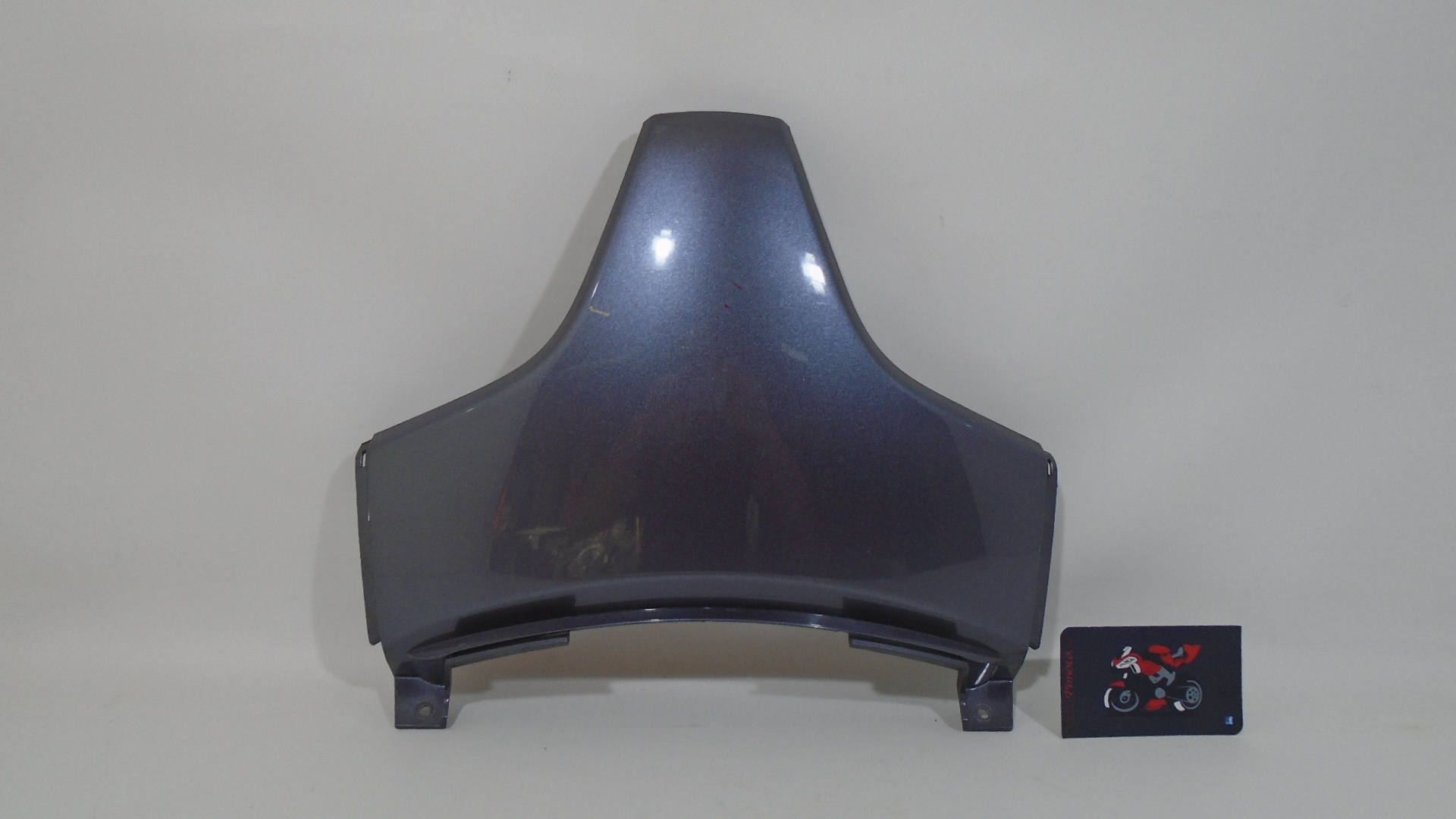 TAPA UNION COLIN TRASERO
COLOR GRIS HONDA FORZA 250 2005/2007