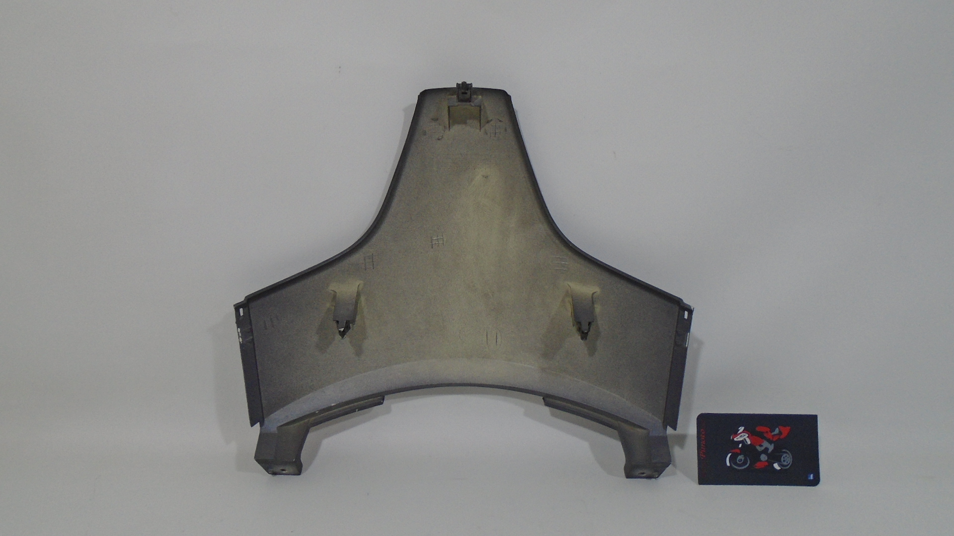 TAPA UNION COLIN TRASERO
COLOR GRIS HONDA FORZA 250 2005/2007 - Imagen 3