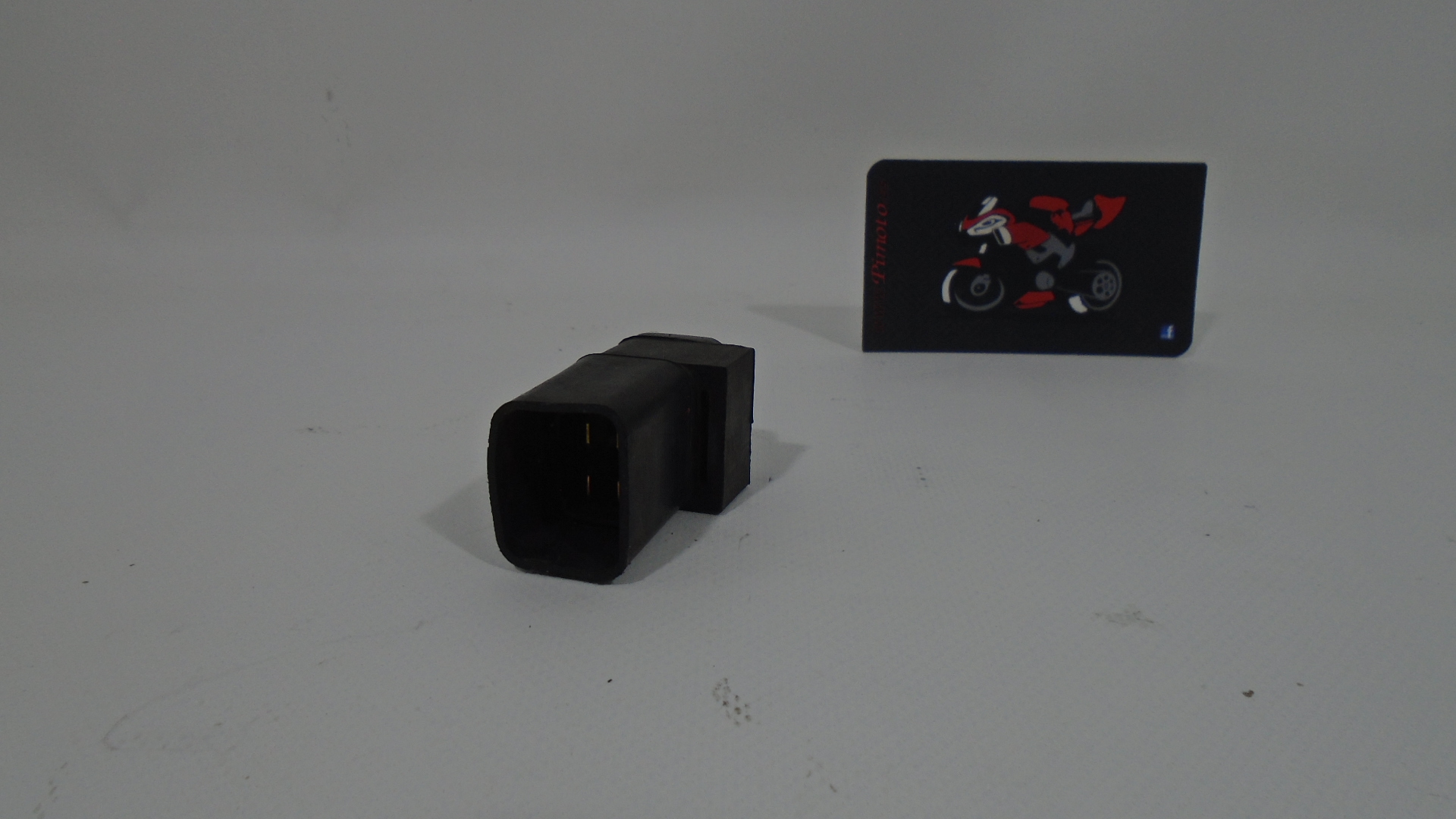 RELE BOMBA DE GASOLINA SUZUKI SV 650 INYECCION 03-05 - Imagen 4