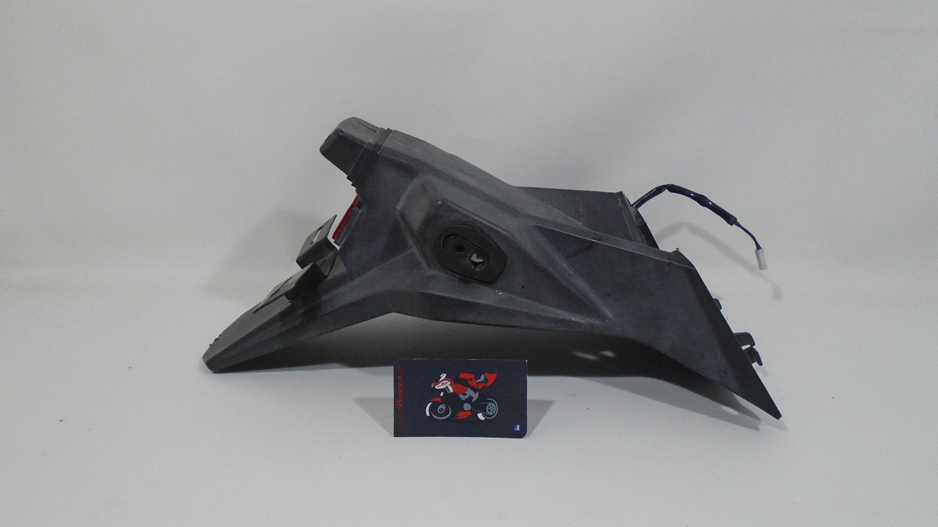 PORTA MATRICULAS SUZUKI SV 650 INYECCION 03-05 - Imagen 3