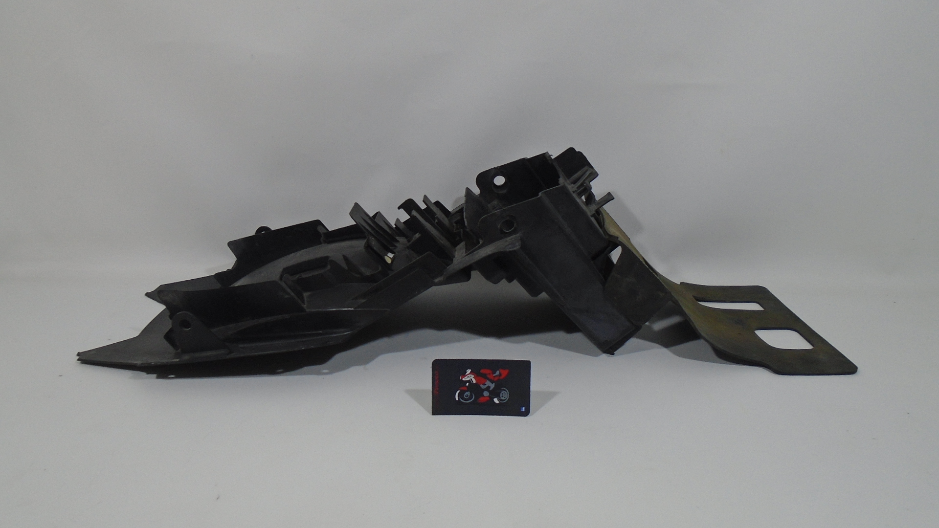 PASO DE RUEDA SUZUKI SV 650 INYECCION 03-05 - Imagen 4