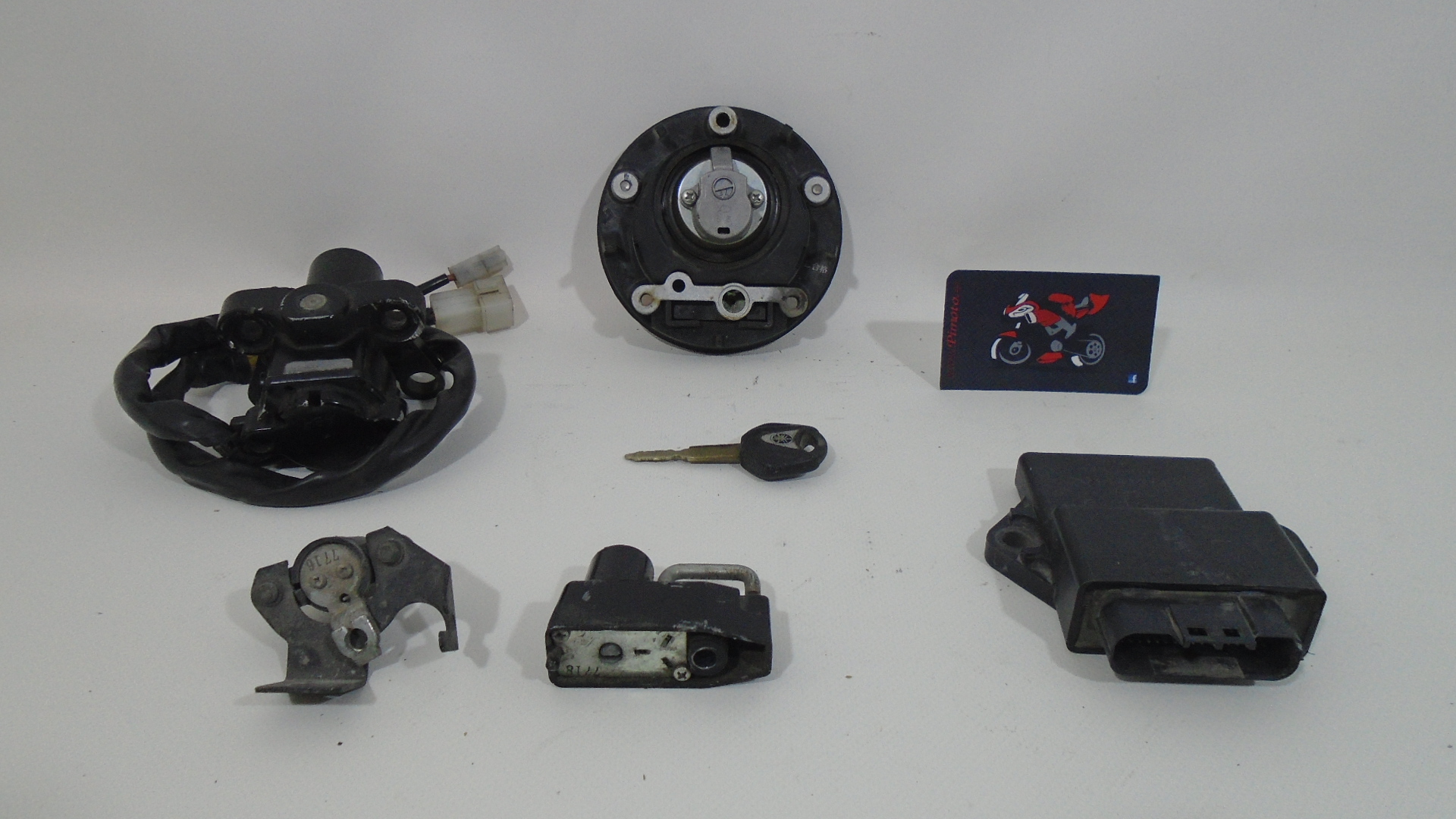 CONJUNTO CERRADURAS SIN INMOVILIZADOR YAMAHA FZ6 S2 07-10 - Imagen 4