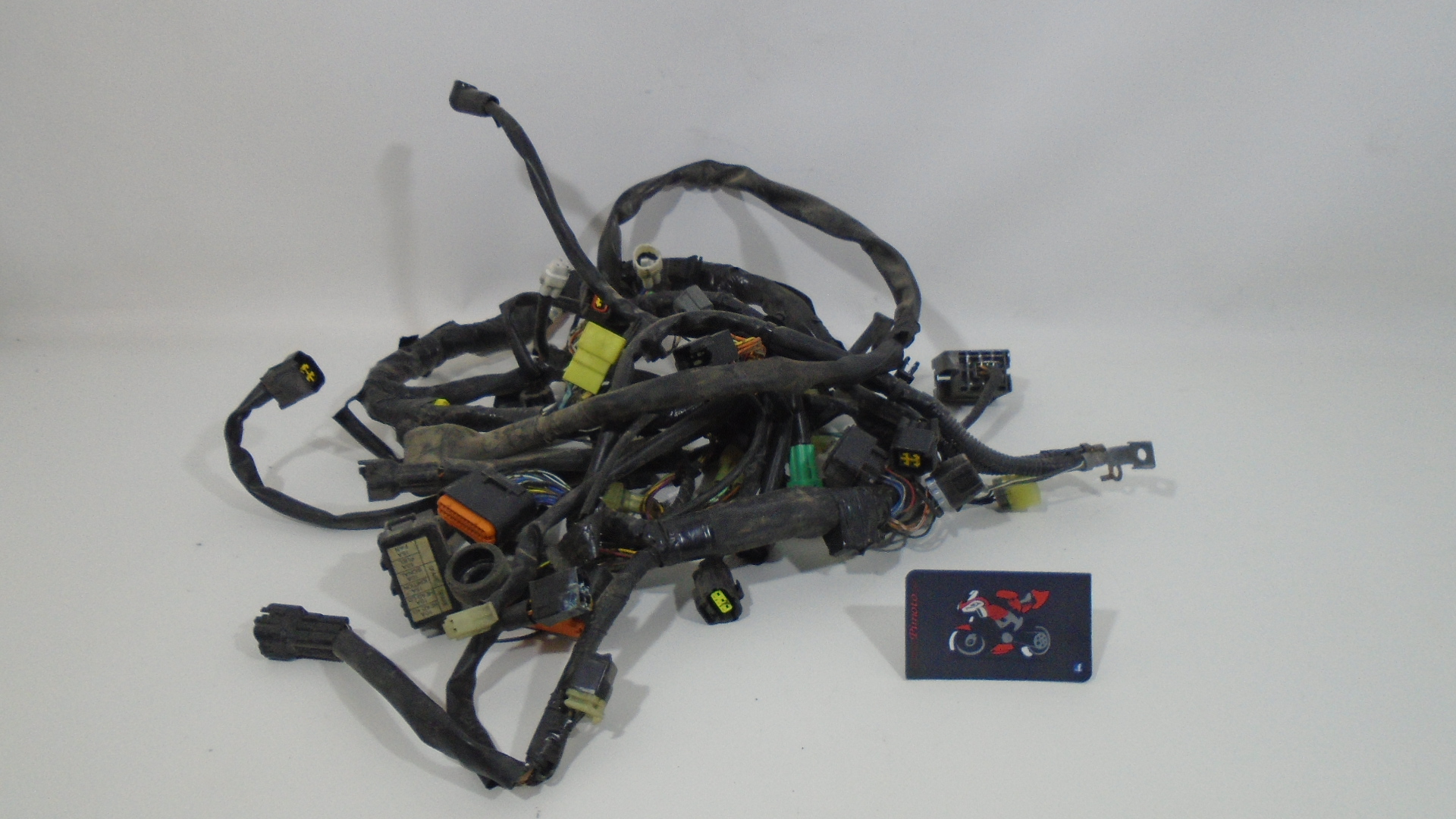 INSTALACION ELECTRICA PRINCIPAL SUZUKI GSR 600 06-08 - Imagen 4