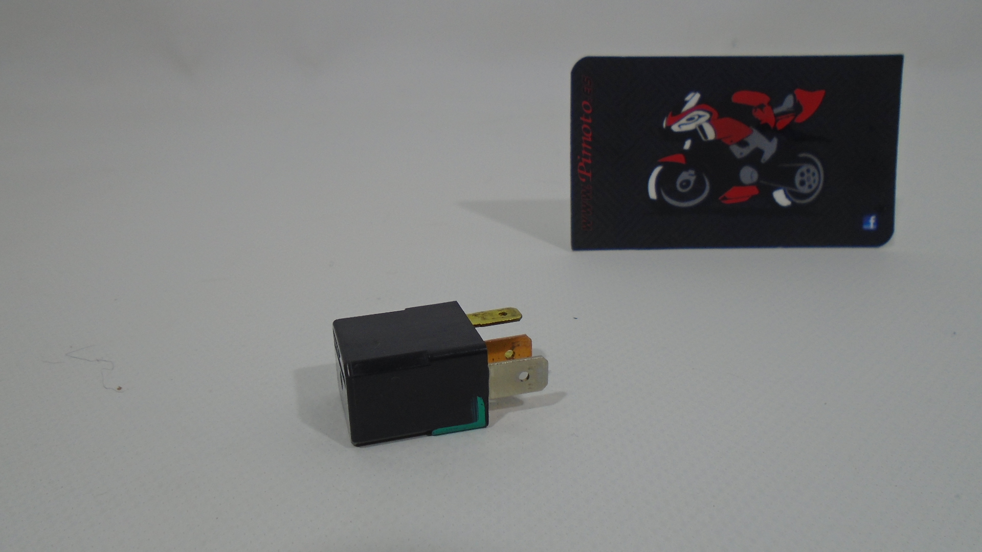 RELE 4 PINS DUCATI MONSTER 696 - Imagen 3