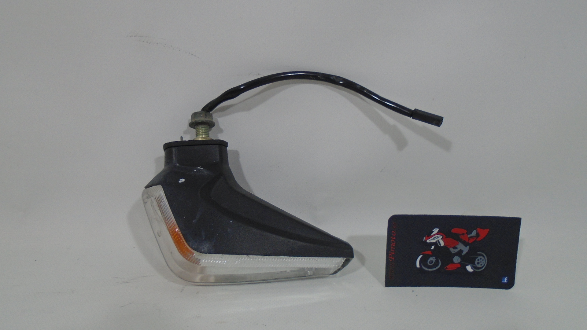 INTERMITENTE TRASERO DERECHO SUZUKI GSR 600 06-08 - Imagen 4