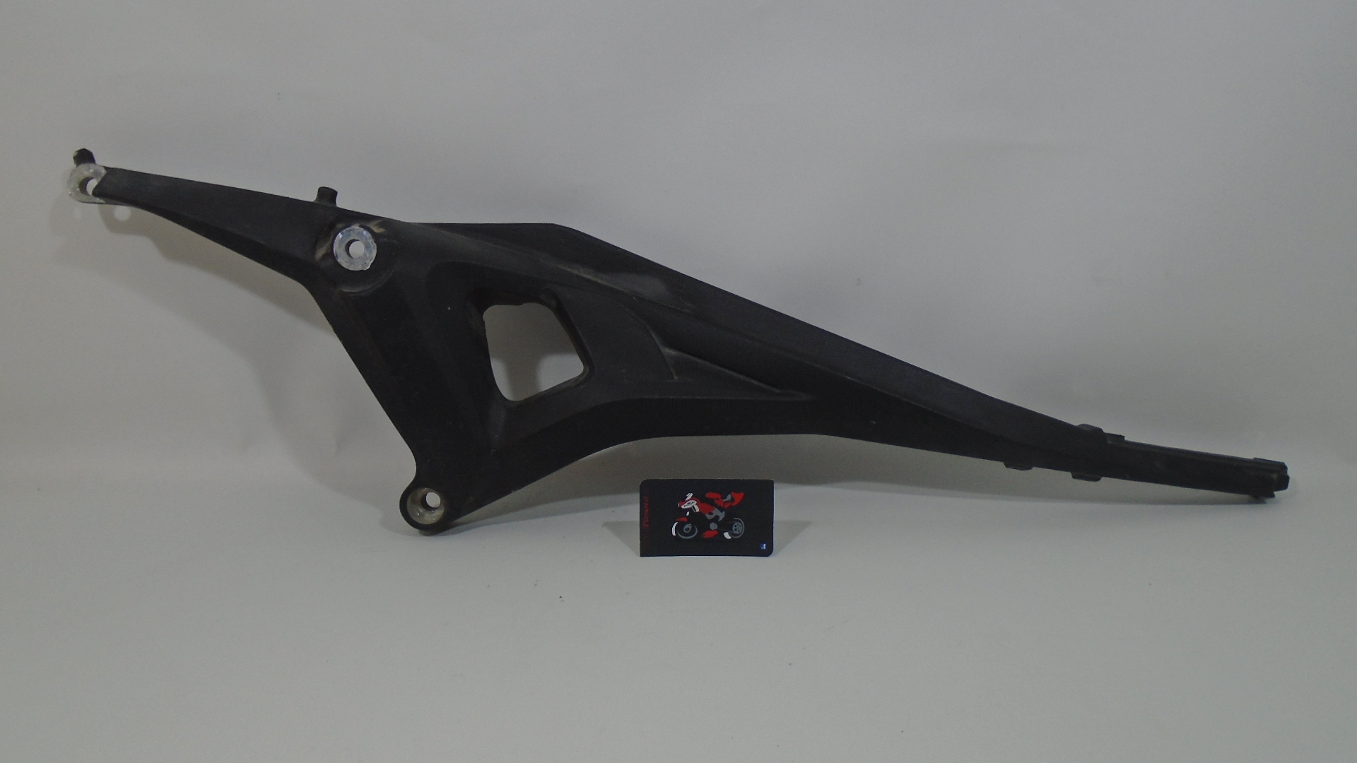 BASTIDOR TRASERO IZQUIERDO DUCATI MONSTER 696