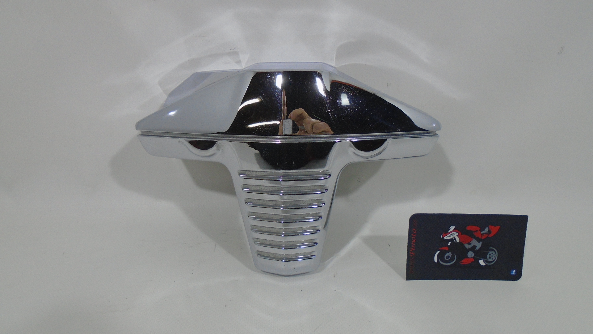 CUBIERTA CILINDRO TRASERA DERECHA SUZUKI INTRUDER M1800R