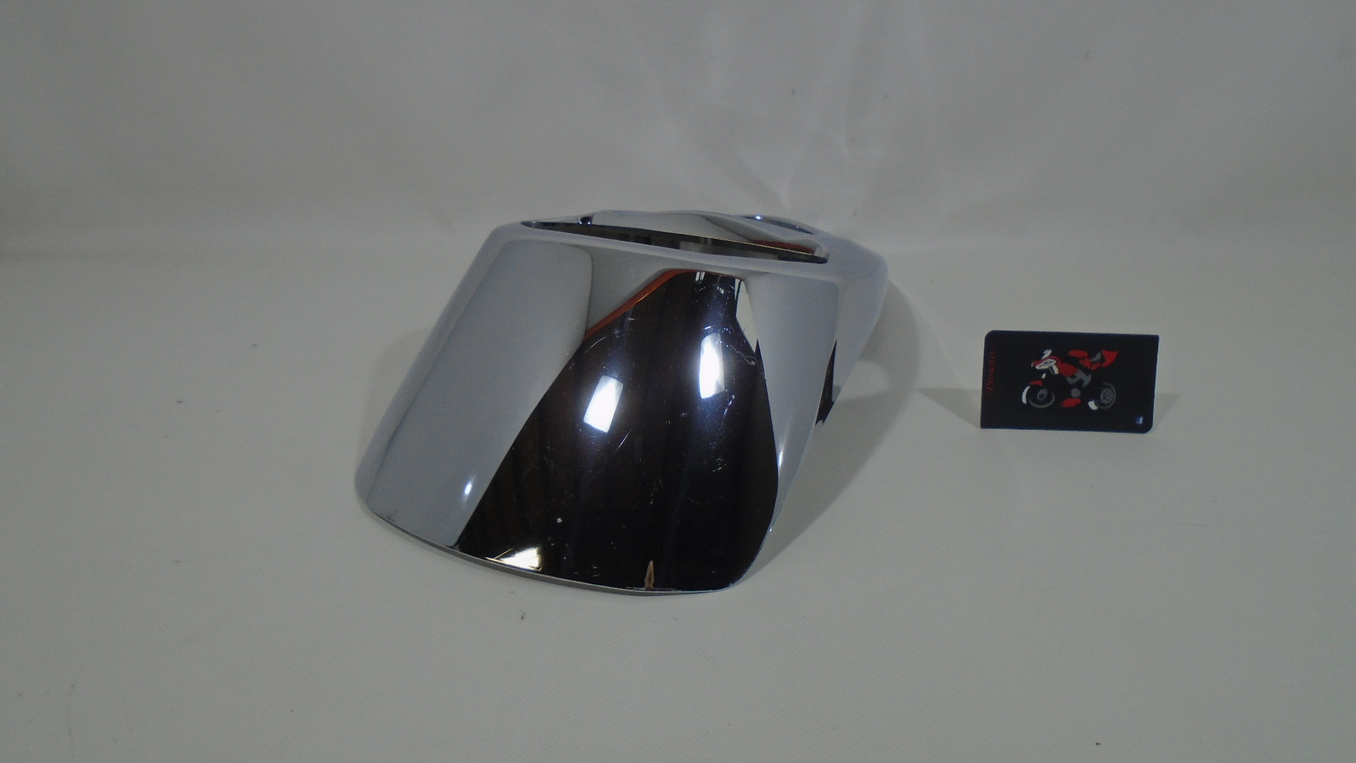 EMBELLECEDOR CROMO MARCADOR SUZUKI INTRUDER M1800R - Imagen 3