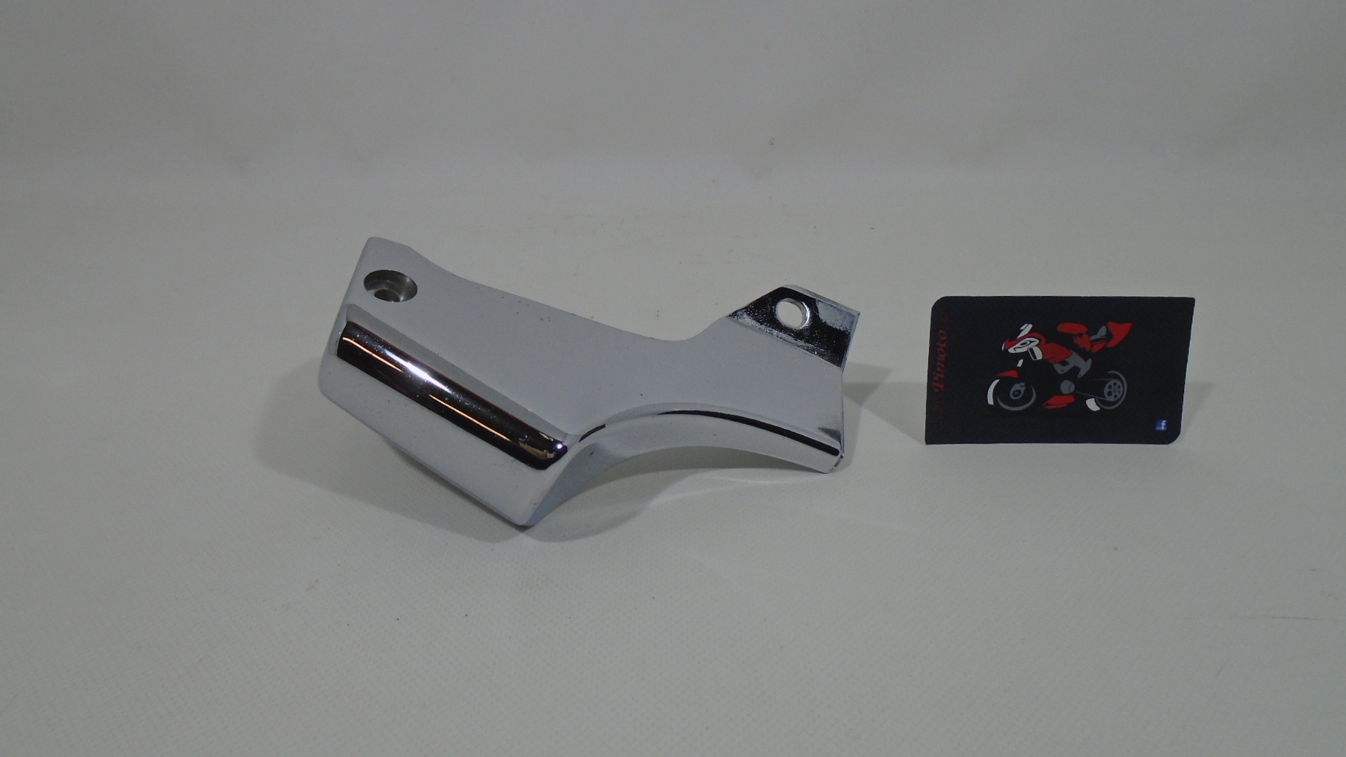 SOPORTE CROMO INTERMITENTE DELANTERO IZQUIERDO SUZUKI INTRUDER M1800R