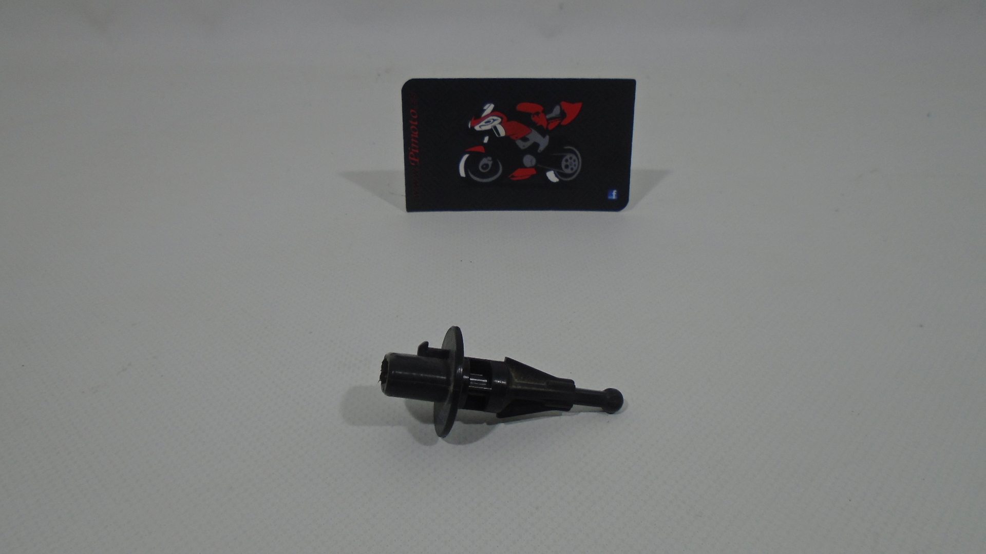 SENSOR TEMPERATURA AIRE SUZUKI INTRUDER M1800R