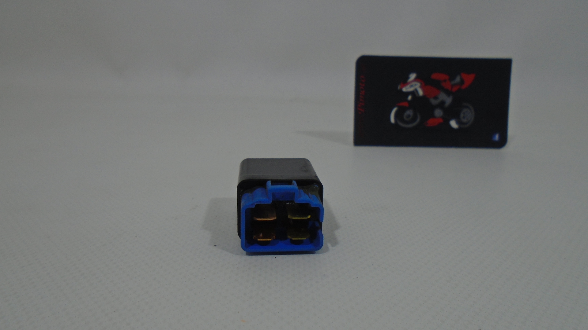 RELE 4 PINS AZUL SUZUKI INTRUDER M1800R - Imagen 3