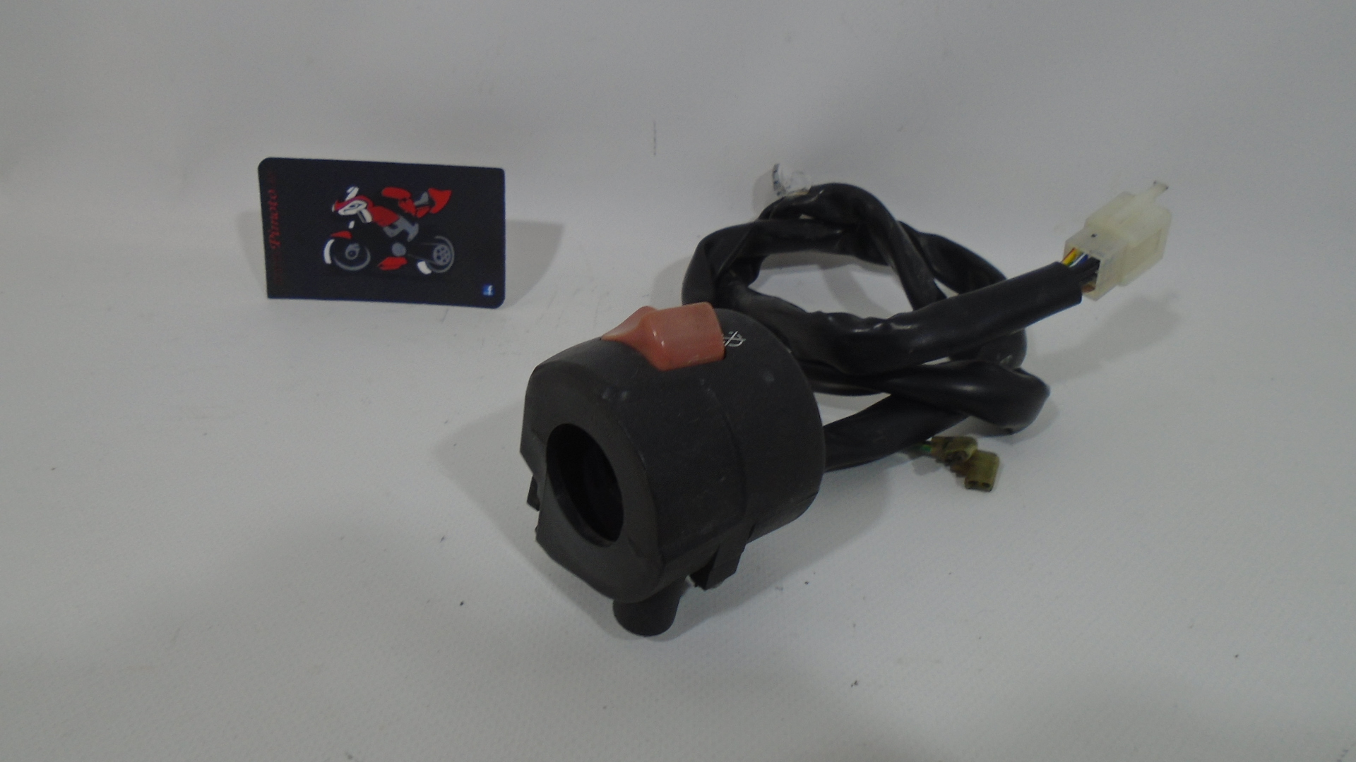PI&Ntilde;A DERECHA DE ARRANQUE KYMCO QUANNON 125 - Imagen 4