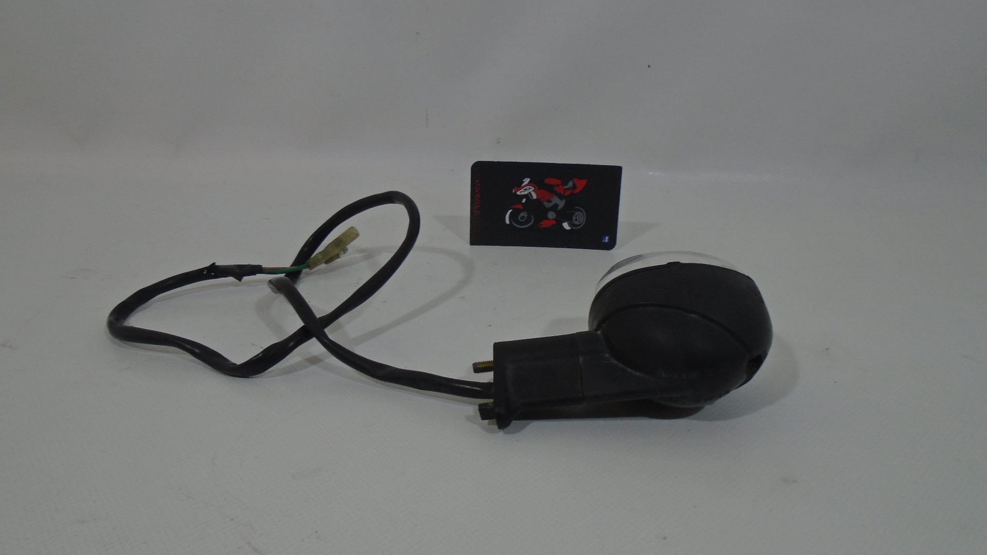 INTERMITENTE TRASERO DERECHO KYMCO QUANNON 125 - Imagen 3