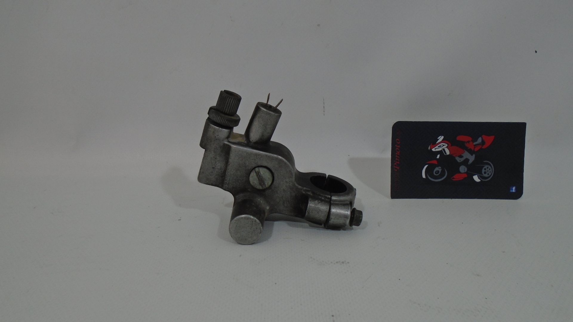 SOPORTE MANETA DE EMBRAGUE KYMCO QUANNON 125