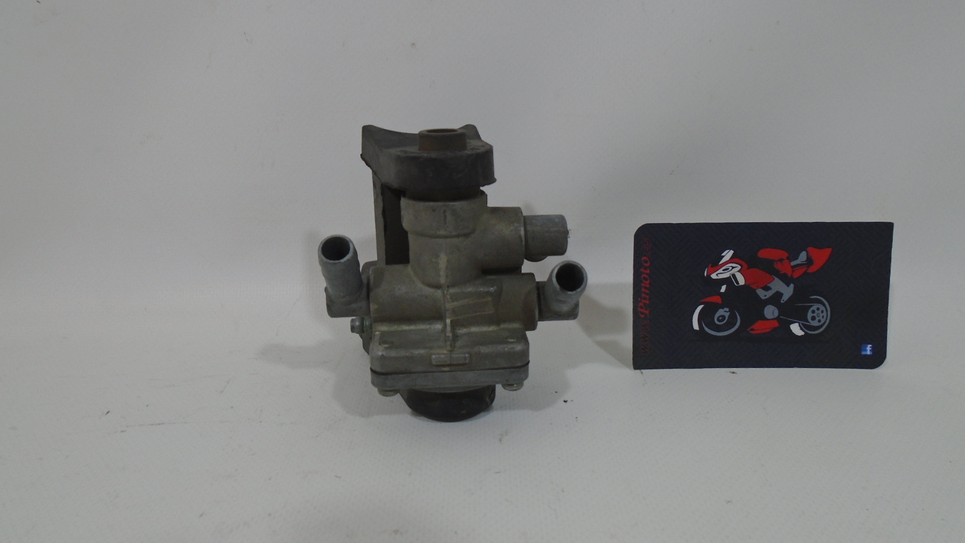 GRIFO PRESION DE GASOLINA KAWASAKI ZX7-R - Imagen 3