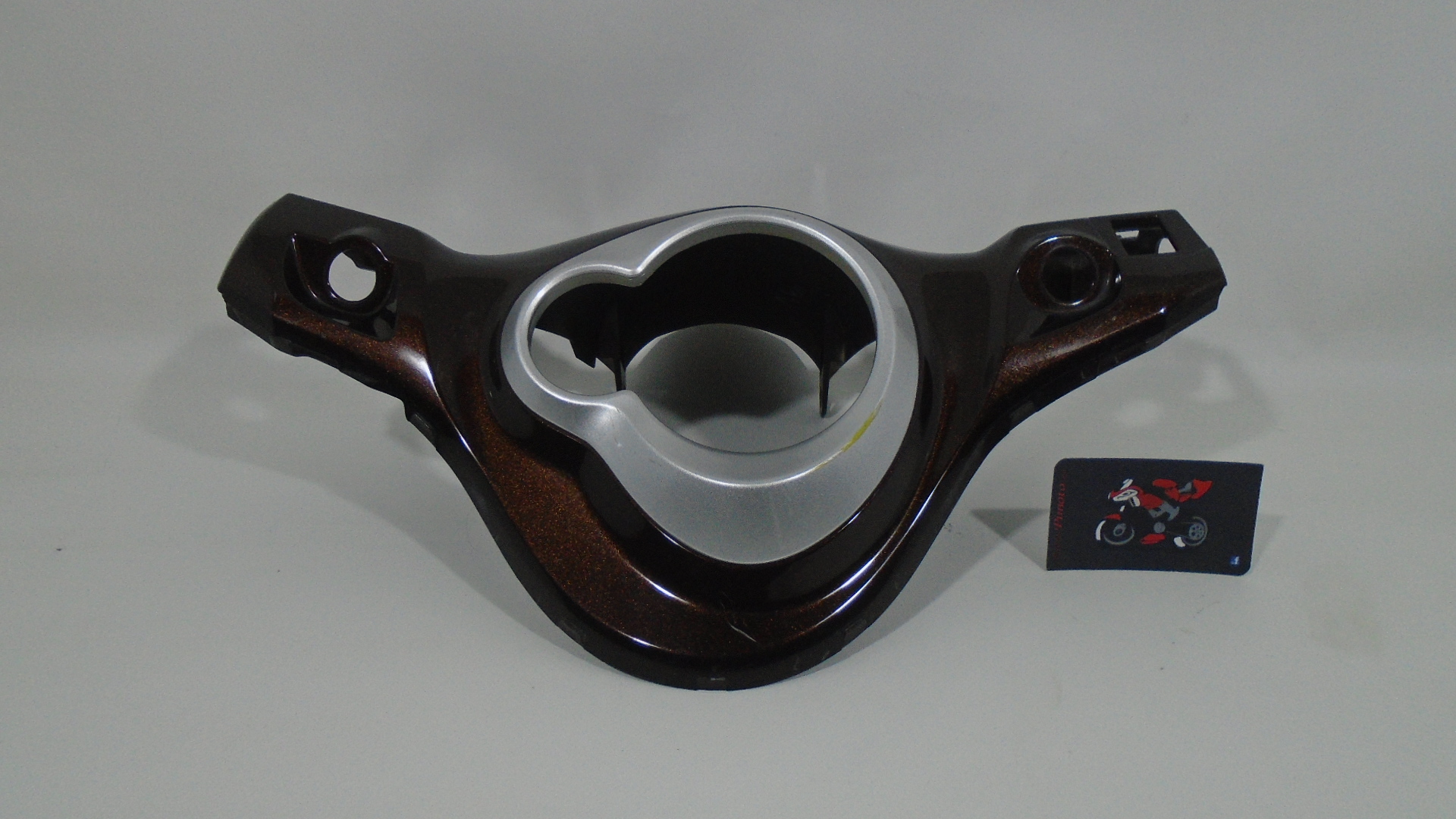 CARCASA MANILLAR TRASERA YAMAHA D-ELIGHT 115s 13-15 - Imagen 3