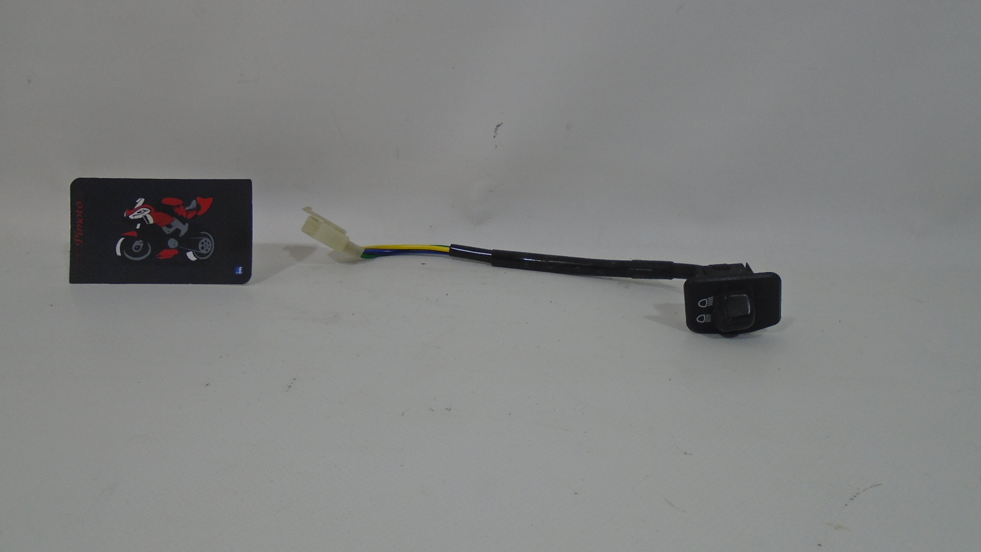 CONMUTADOR LUZ LARGA YAMAHA D-ELIGHT 115s 13-15