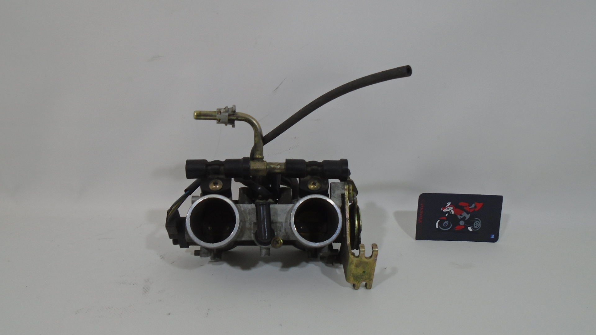 CUERPO MARIPOSAS SUZUKI BURGMAN 650 2002/2012