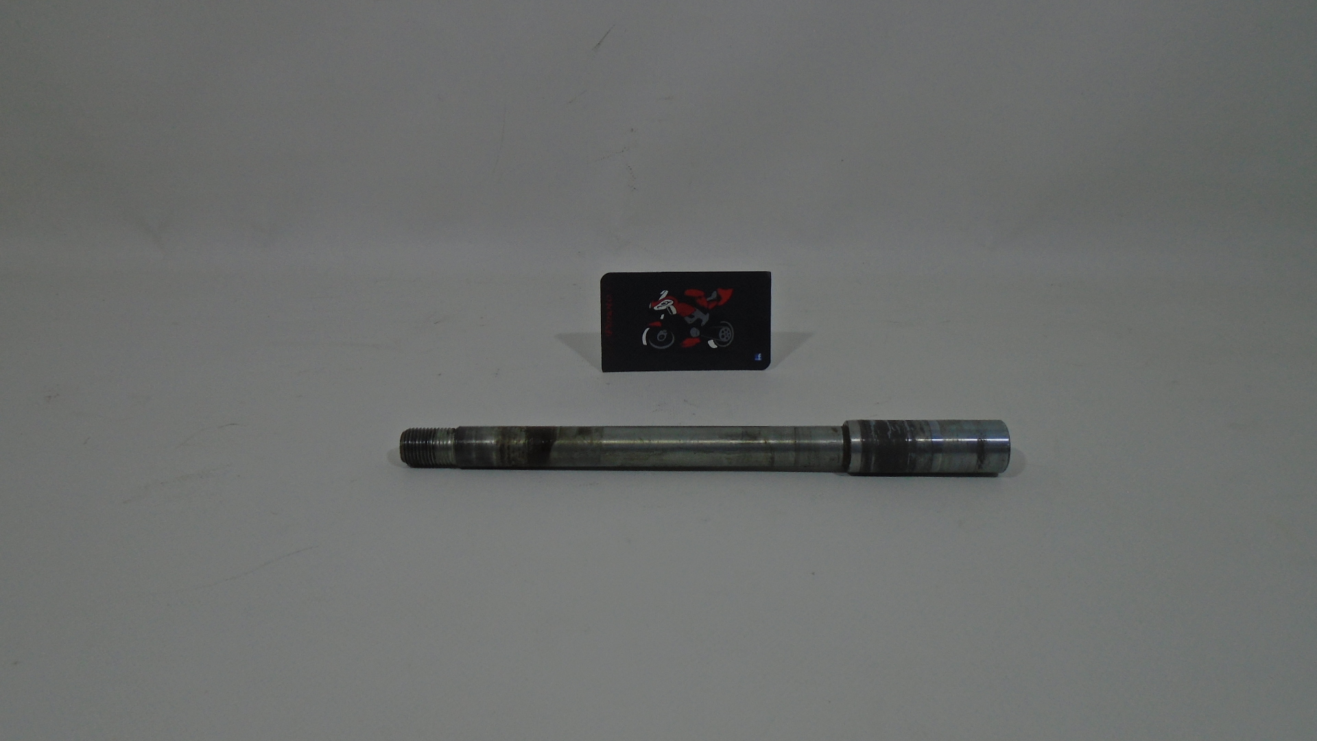 EJE RUEDA DELANTERA SUZUKI V-STROM 650 04-07
