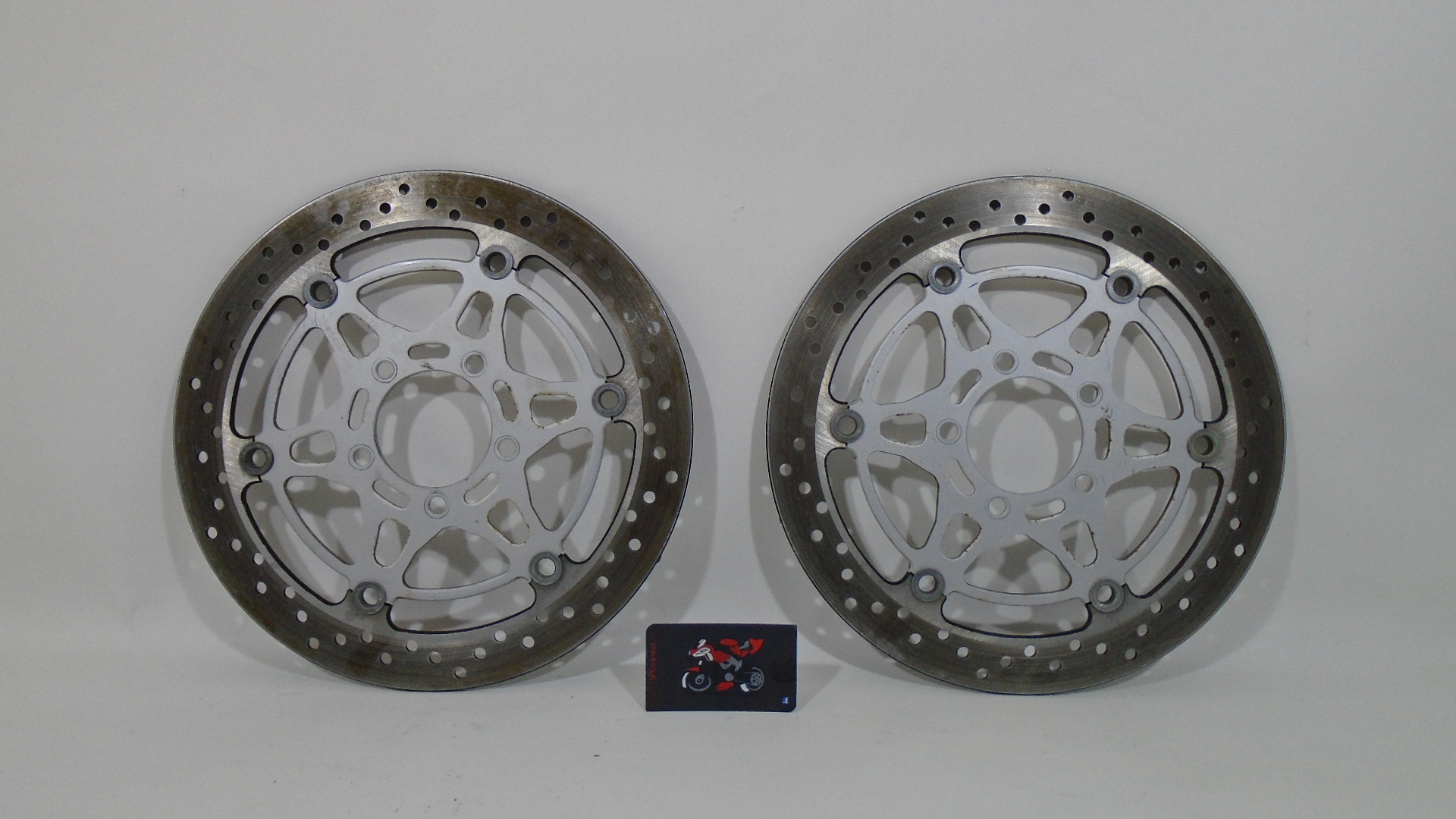 CONJUNTO DISCOS DE FRENO DELANTEROS  SUZUKI V-STROM 650 04-07