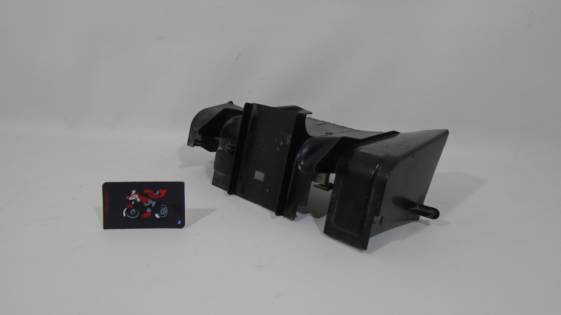 TAPA RADIADOR SUZUKI V-STROM 650 04-07 - Imagen 4