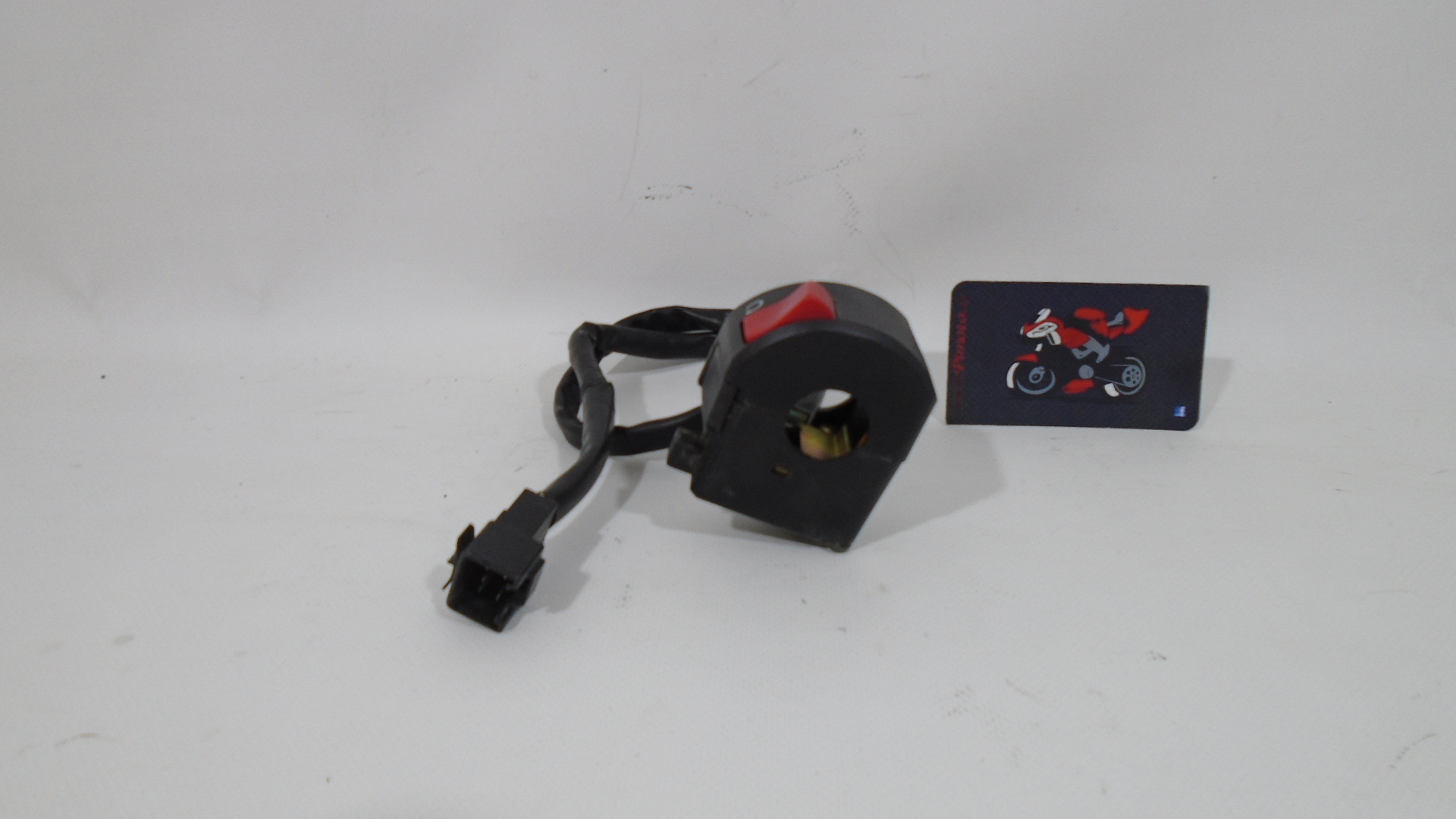 PI&Ntilde;A DERECHA DE ARRANQUE SUZUKI V-STROM 650 04-07 - Imagen 4