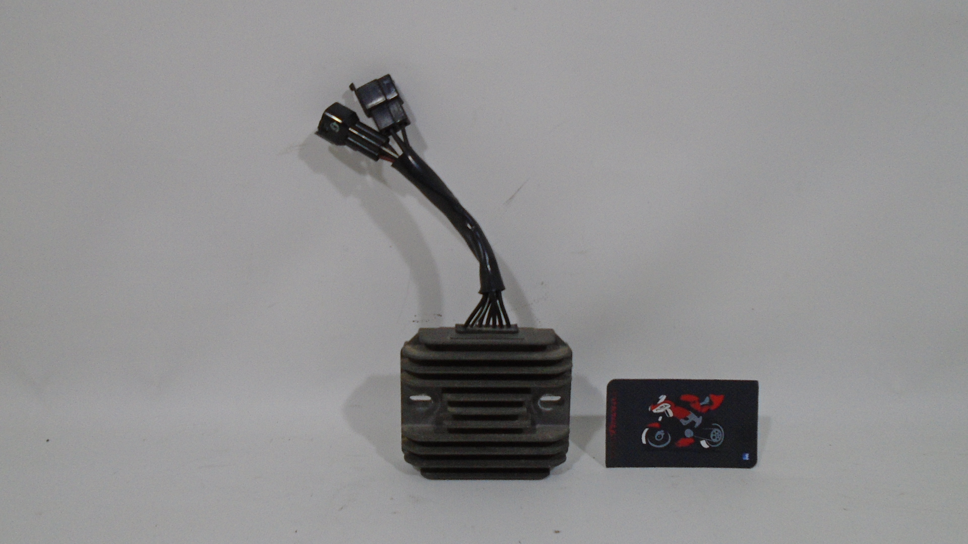 REGULADOR DE CORRIENTE SUZUKI V-STROM 650 04-07