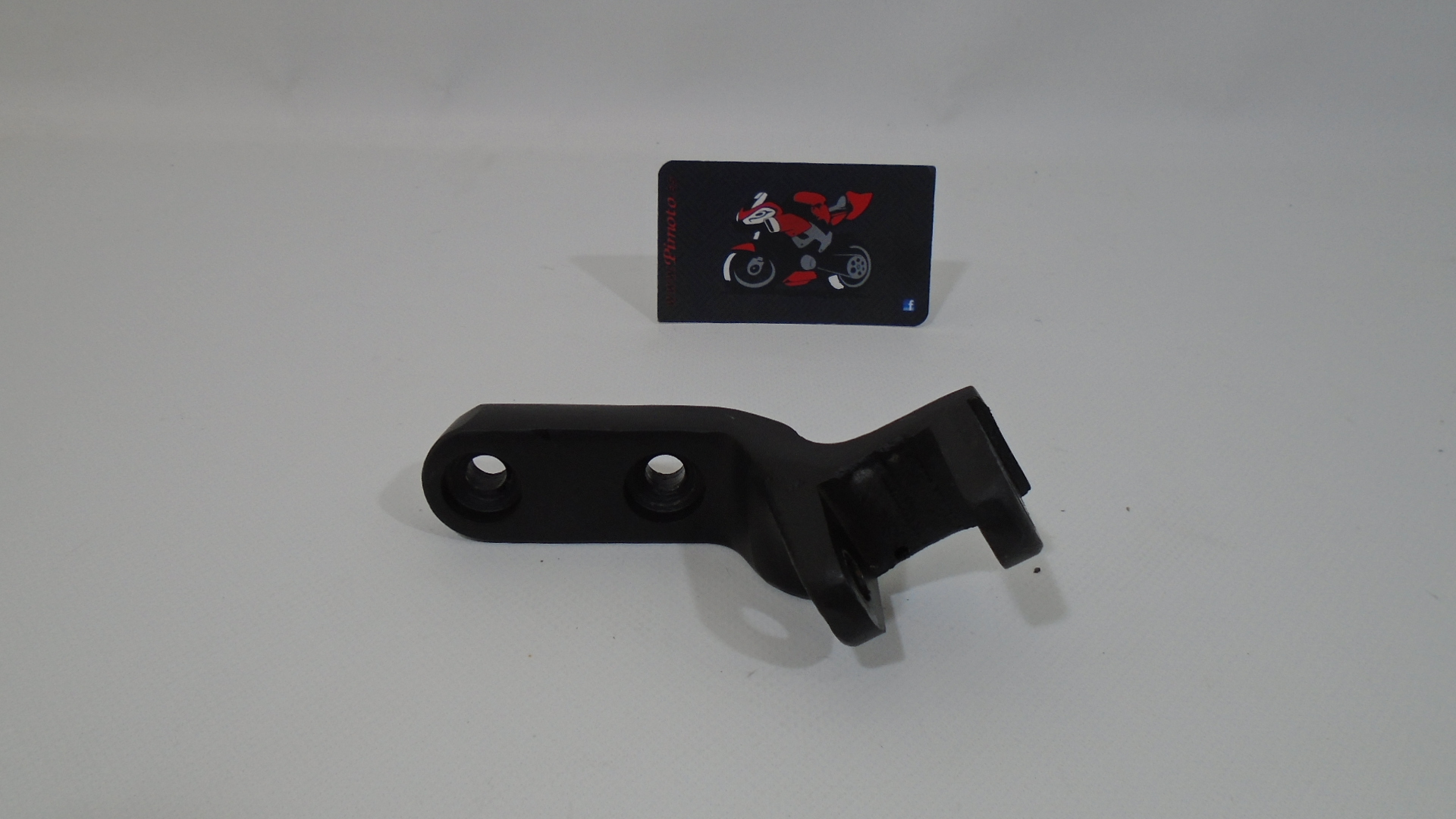 SOPORTE ESTRIBO DELANTERO IZQUIERDO MACBOR MONTANA XR1
