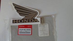 87103-MEJ-000ZB ADHESIVOS OEM HONDA.