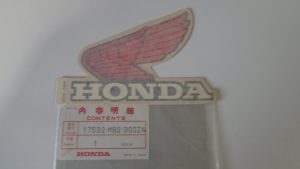17532-MB2-300ZA ADHESIVOS OEM HONDA.