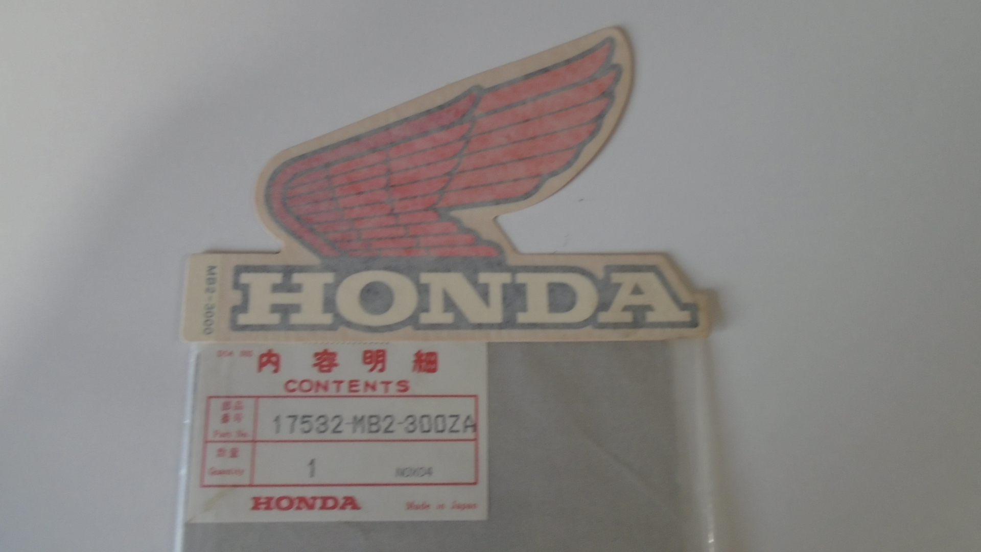 17532-MB2-300ZA ADHESIVOS OEM HONDA.