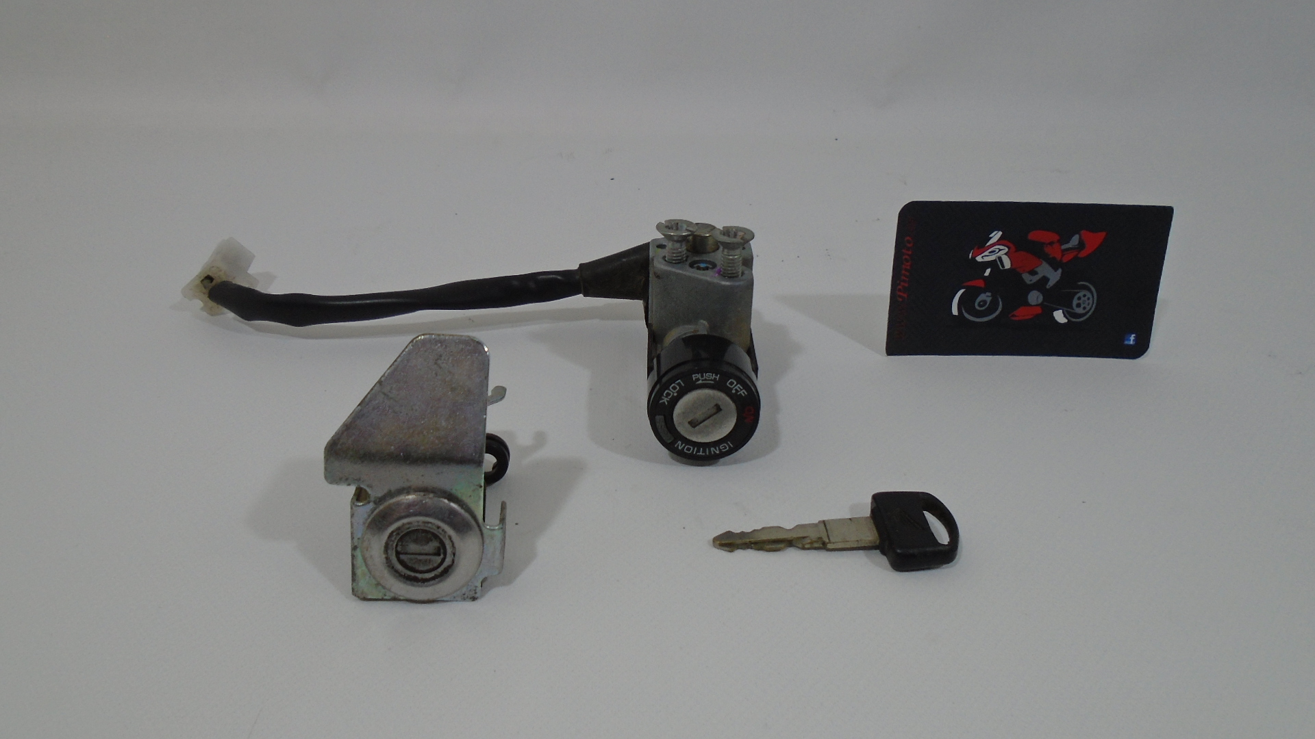 JUEGO DE CERRADURAS HONDA VISION 110 11/16
